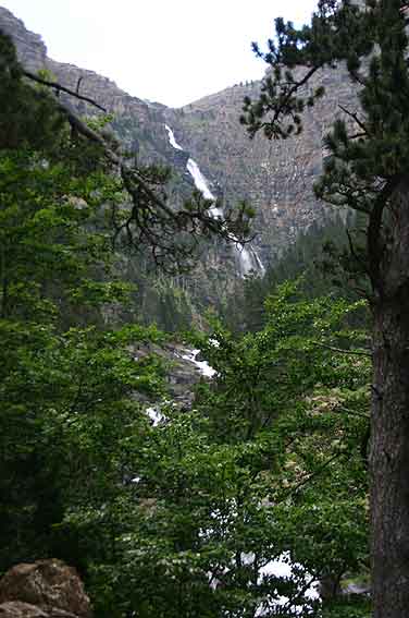 view of the barranco de Cotatuero, while climbing